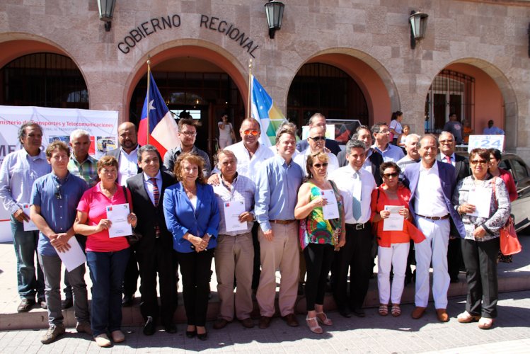 Gobierno destina $129 millones para modernizar colectivos en la Región de Coquimbo