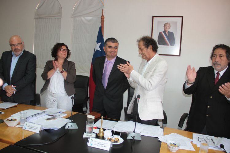 Leonardo Pastén asume como nuevo consejero regional por Choapa