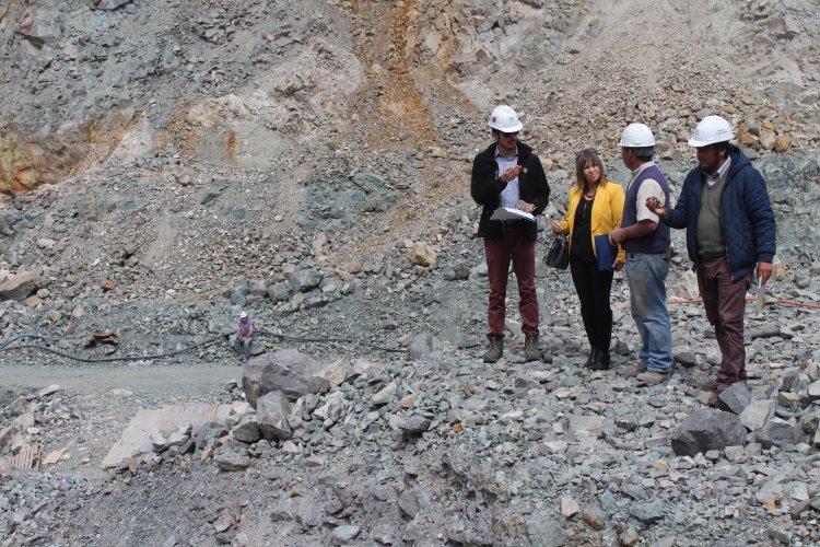 CORE aprueba $472 millones para reparar faenas de pequeños mineros dañadas por el terremoto
