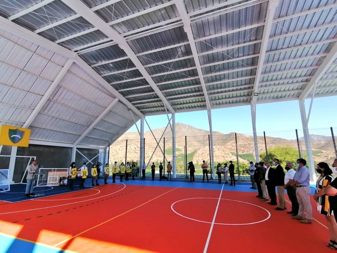 Techados para 8 colegios de Monte Patria protegerán a estudiantes en sus actividades deportivas ante radiación solar