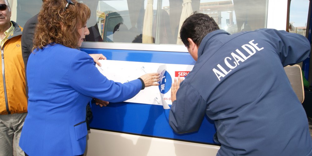 Más de 200 familias son beneficiadas con nuevo servicio del transporte público para Caleta Hornos