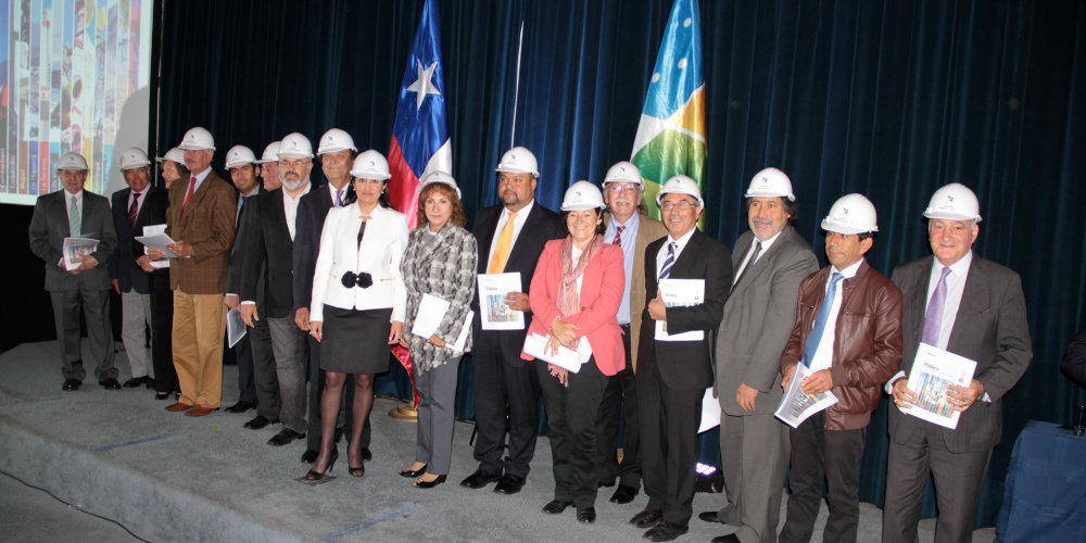 Inversión Pública 2014 en la región marca hito histórico con 720 mil millones de pesos