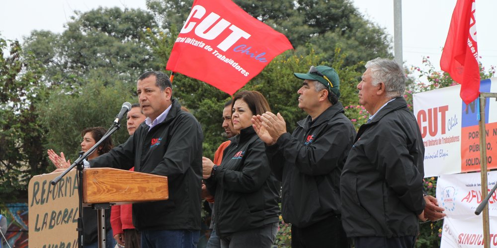 En acto del 1° de Mayo Intendenta convoca a los trabajadores a mantener la confianza en las reformas