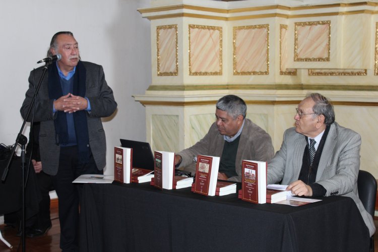 Premio Nacional de Historia lanza reedición de obras con fondos del Gobierno Regional