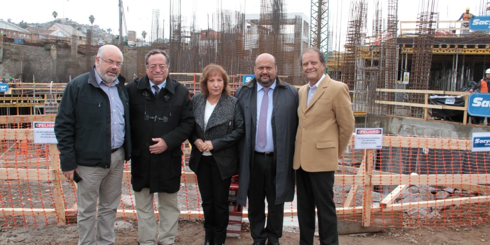 Autoridades recorren edificio consistorial de Coquimbo que presenta más de un 40% de avance