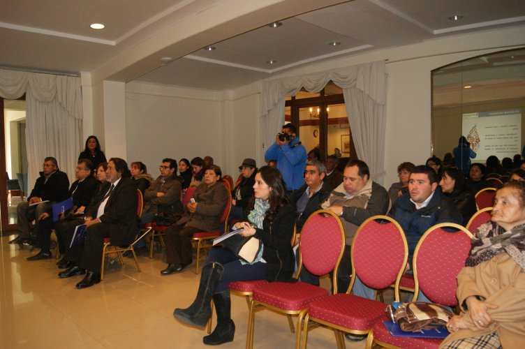 Invitan a vecinos a participar en segunda versión del Fondo Concursable “Contigo en cada Gota