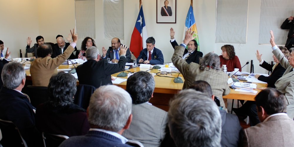 CORE aprueba $7.474 millones para modernización y renovación de taxis colectivos de toda la región