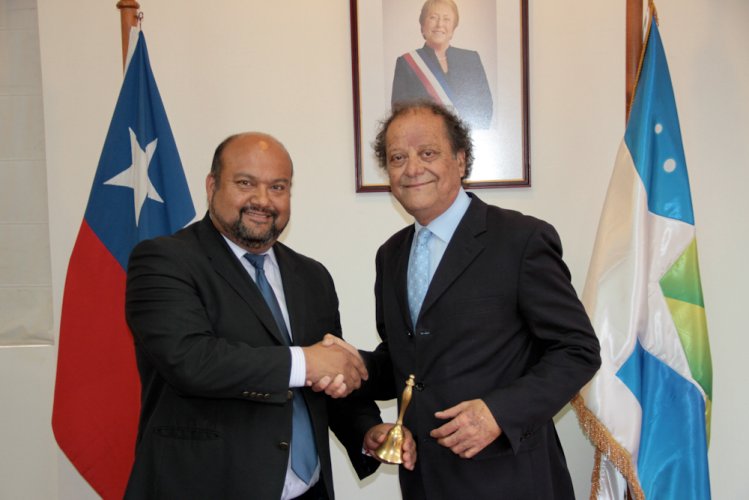 Teodoro Aguirre (PPD) asume como nuevo presidente del CORE y reemplaza a José Montoya