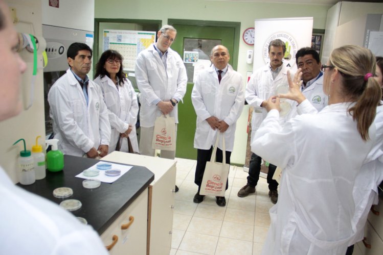 Exitosa presentación de CEAZA en el mes de la ciencia y la tecnología