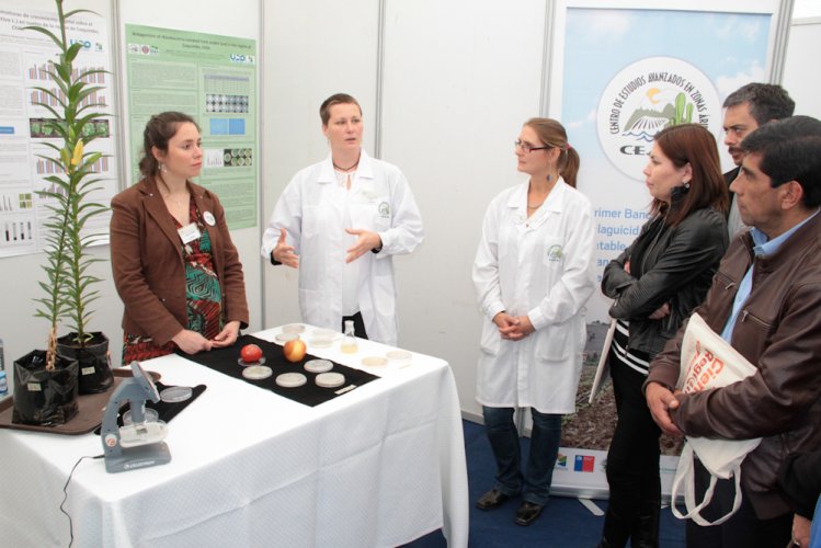 Exitosa presentación de CEAZA en el mes de la ciencia y la tecnología