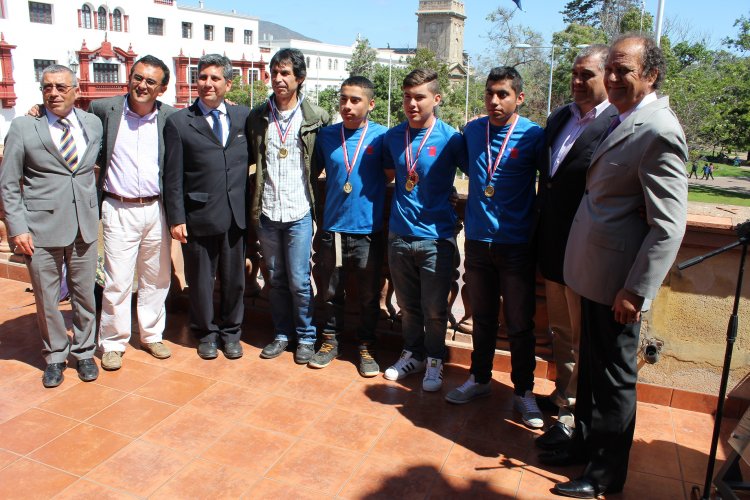 Medallistas Judejut 2015 reciben justo reconocimiento