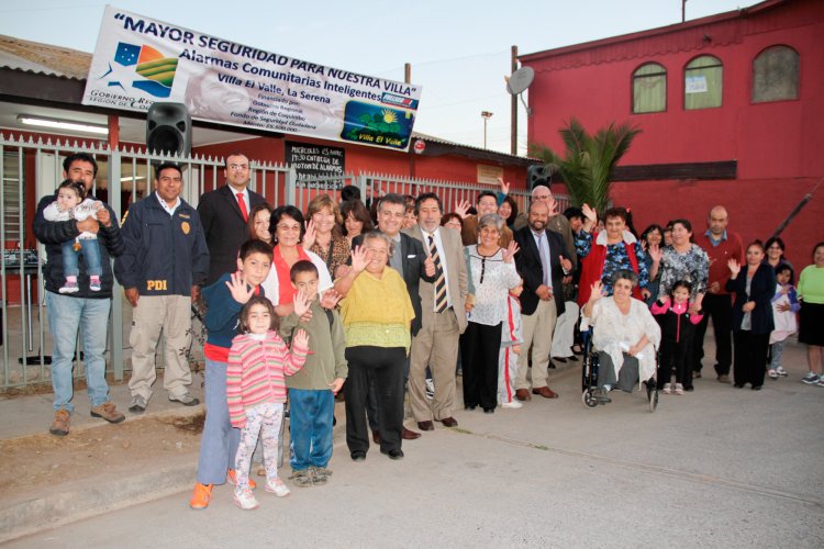 Vecinos de Las Compañías se unen para combatir la delincuencia con la instalación de alarmas comunitarias