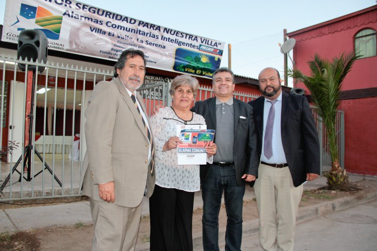 Vecinos de Las Compañías se unen para combatir la delincuencia con la instalación de alarmas comunitarias