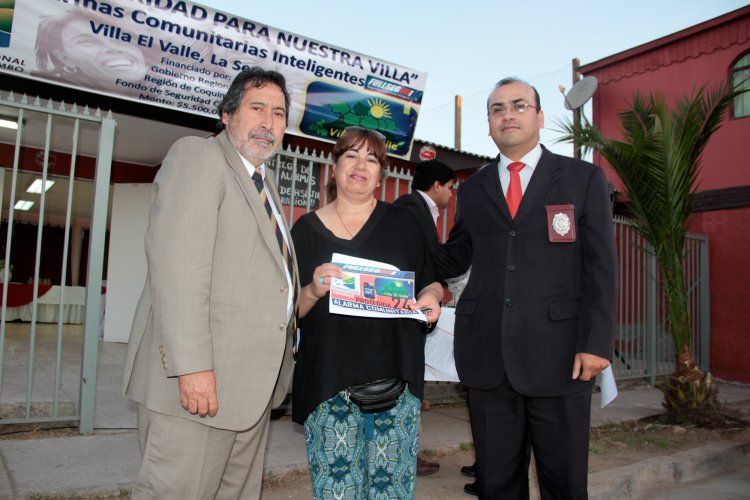 Vecinos de Las Compañías se unen para combatir la delincuencia con la instalación de alarmas comunitarias