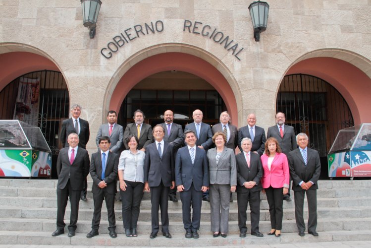 Fotografía Oficial del Gobierno Regional del año 2016