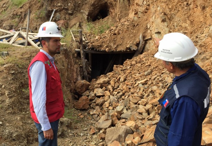 Seremi de Minería presenta al Consejo Regional proyecto por 600 millones que apunta a la seguridad de las pequeñas faenas de la región