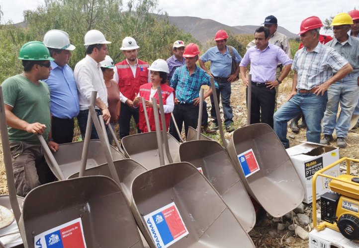 Ministra Williams anuncia fondo de $430 millones para los pequeños mineros de la Región de Coquimbo