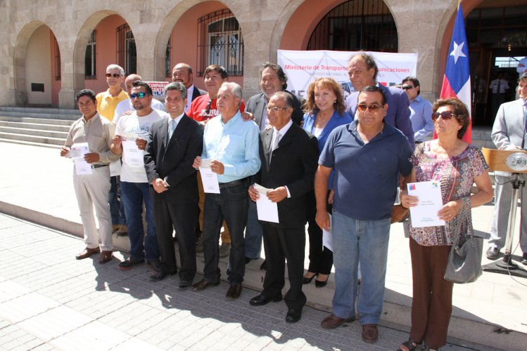 Gobierno destina $129 millones para modernizar colectivos en la Región de Coquimbo