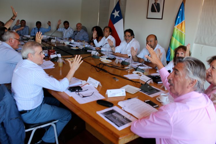 CORE aprueba $3 mil millones para financiar estaciones médico rurales, espacios públicos y proyectos viales para toda la región