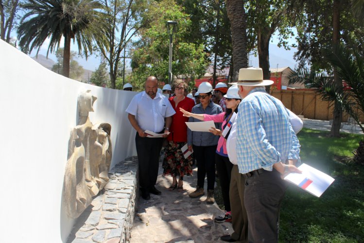 Consejeros Regionales fiscalizan proyecto de Mejoramiento de la Plaza de Vicuña