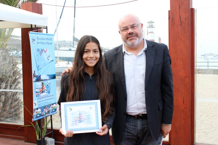 CORE premia a jóvenes talentos de vela y kayak por su destacada participación en competencia regional