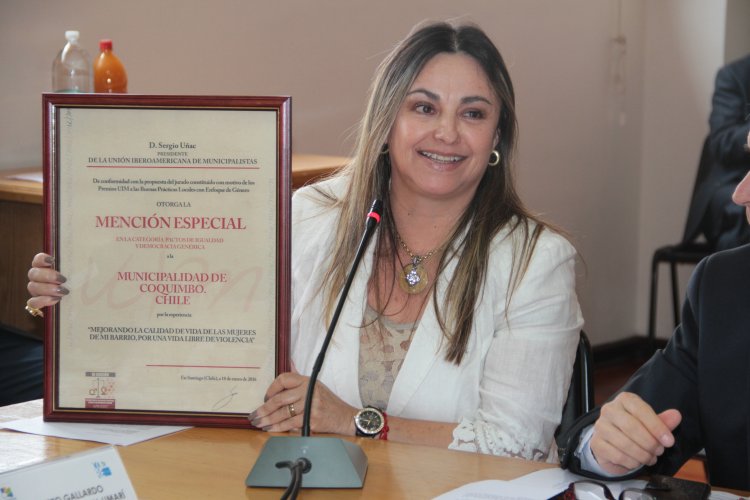 Ganadora de reconocimiento internacional por trabajo para disminuir violencia contra la mujer agradece apoyo del CORE