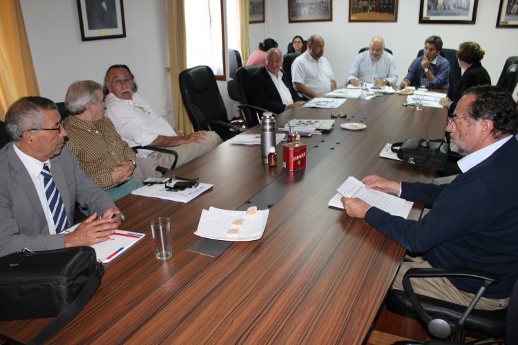 CORE e Intendente Ibáñez se comprometen a trabajar en la creación de una Política Regional de Deporte