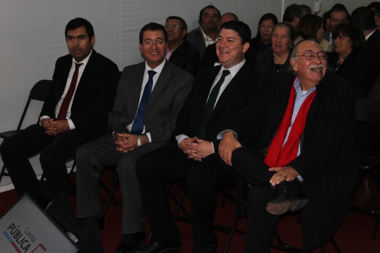 Con énfasis en infraestructura y la reconstrucción se desarrolla la primera Cuenta Pública del Intendente Claudio Ibáñez