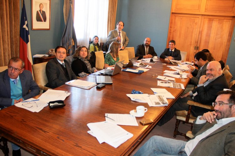 Gobierno Regional y ministerio de Salud ajustan inversión de millonario convenio de programación