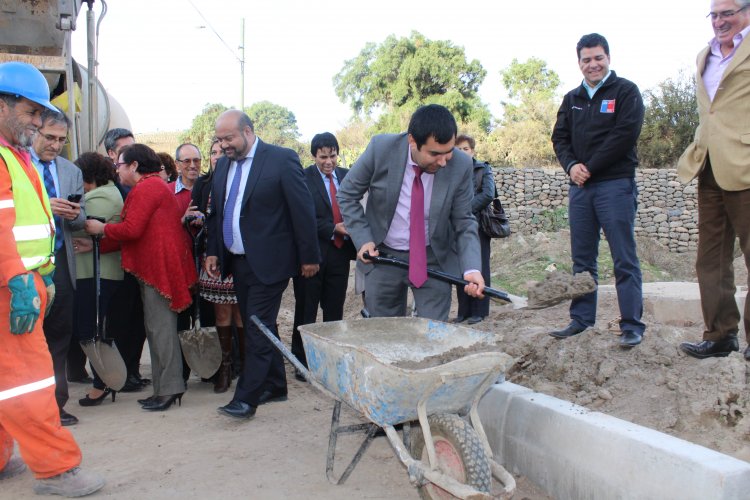 Inician obras para habilitar nueva vía de ingreso al centro de Illapel