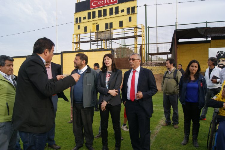 Ministra del Deporte Natalia Riffo, inspeccionó recinto deportivo construido en la Pampilla en Coquimbo