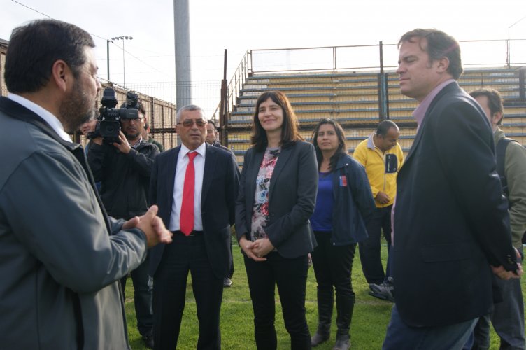 Ministra del Deporte Natalia Riffo, inspeccionó recinto deportivo construido en la Pampilla en Coquimbo