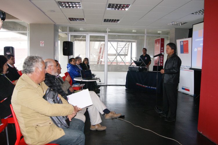 Con diálogos provinciales definen Política Regional de Deporte