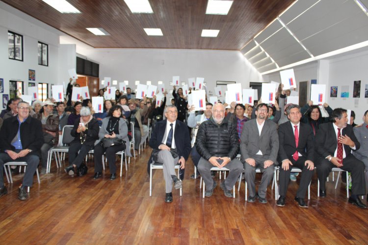71 familias del sector urbano y rural de La Serena son desde hoy dueñas de sus propiedades