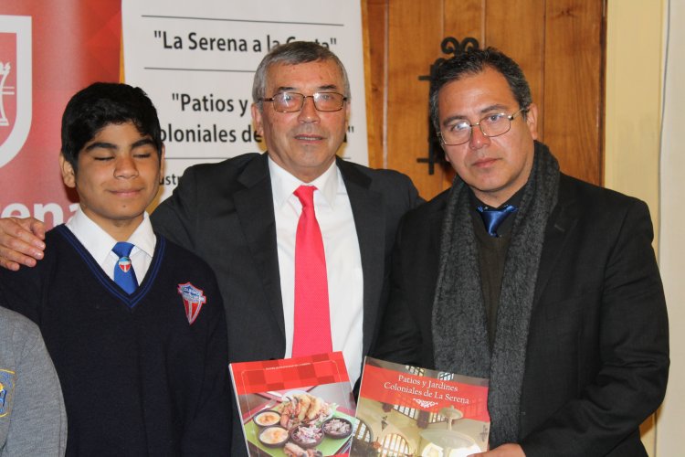 Con Fondo Editorial del GORE municipio de La Serena reedita libros que registran el patrimonio gastronómico y arquitectónico de la ciudad
