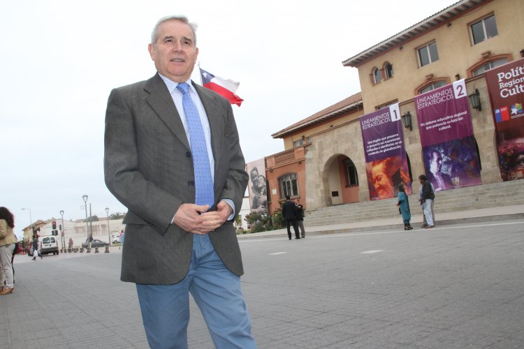 Pleno del CORE toma conocimiento de renuncia del consejero regional Fernando Gallardo