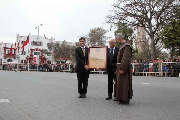 La Serena celebró 472 años de su fundación e hizo declaración póstuma de ciudadana ilustre a Gabriela Mistral