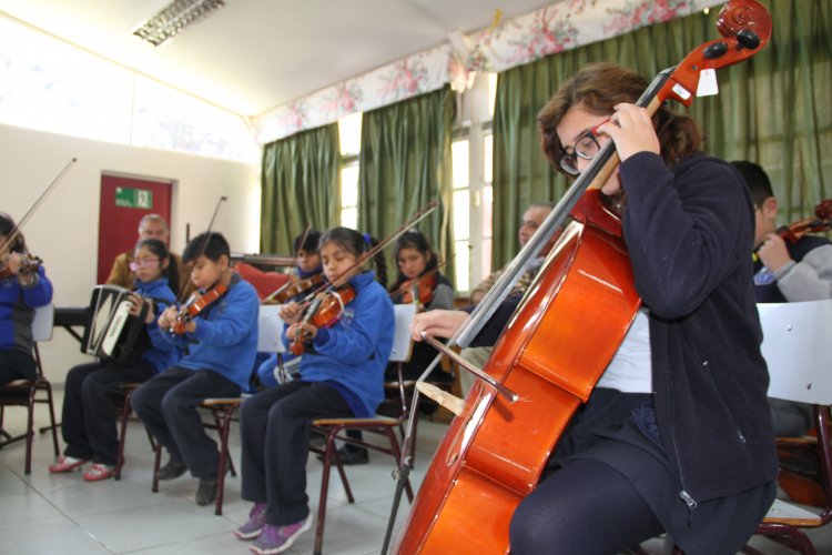 Orquesta del Colegio Luis Braille es elegida por el CORE para representar a la región en la Feria del Libro de Santiago