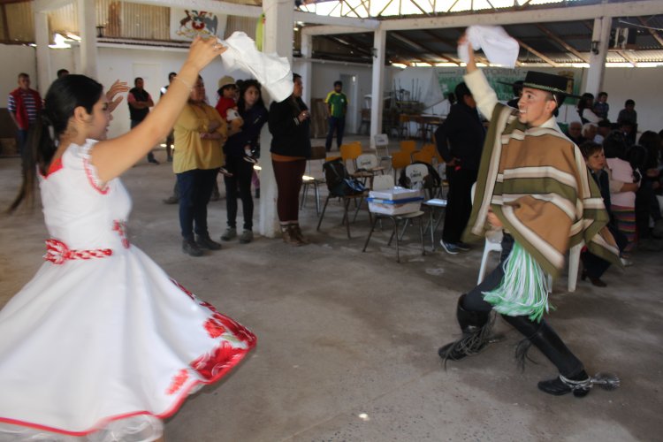 Club Unión Esperanza de El Tambo inaugura cierre perimetral de su cancha de fútbol