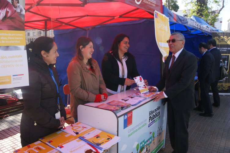 Con Feria Pedagógica celebran Día Internacional de la Alfabetización y Educación de personas jóvenes y adultas