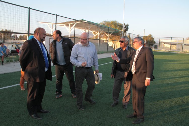 Aprueban recursos para mejorar la cancha de fútbol de Tongoy