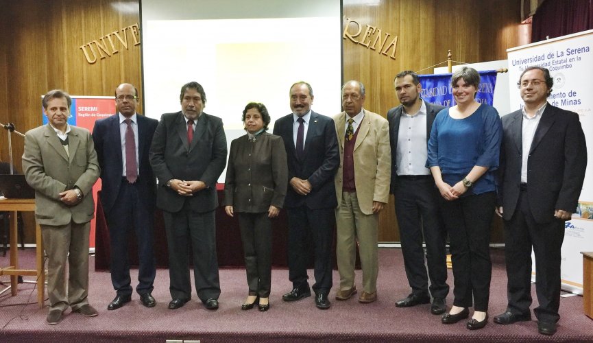 Ministra Williams: “Exportemos cobre, conocimiento y soluciones innovadoras”