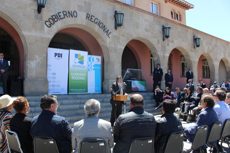 Gobierno Regional y PDI lanzan campaña para prevenir tráfico ilegal de migrantes en la región