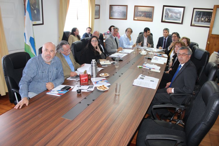 Gobierno Regional constituirá mesa de trabajo que promueva y se preocupe del desarrollo de la educación superior y técnica en la región
