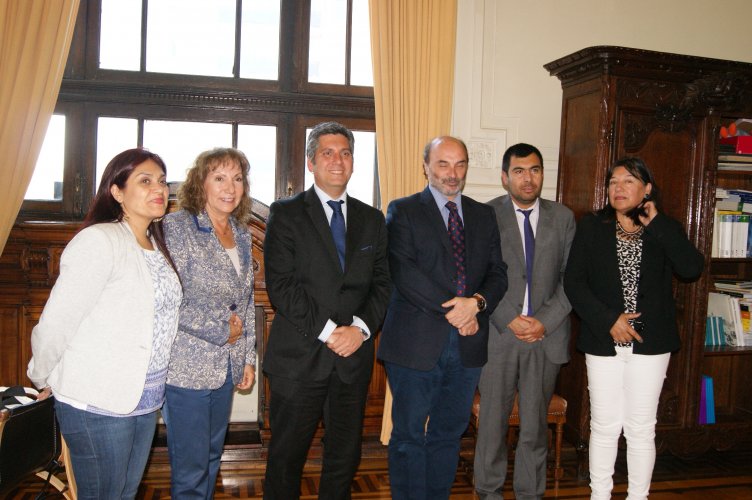 Gobierno Regional realiza gestiones para concluir última etapa del Estadio de Ovalle