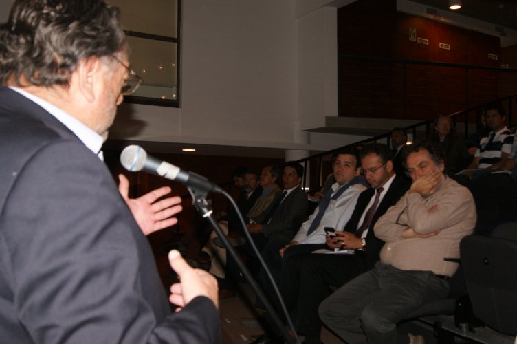 Profesionales y técnicos reflexionan en torno a la innovación en el trasnporte público urbano