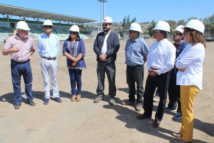 Consejeros convocan a la comunidad de Ovalle y Monumentos Nacionales para buscar una pronta salida al retraso del estadio municipal