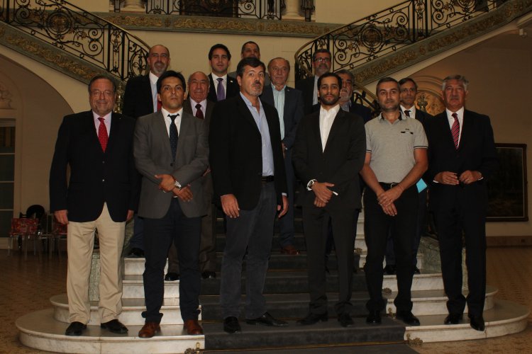 Cores se reúnen con empresarios de Córdoba para promover a la región en el Corredor Bioceánico Central