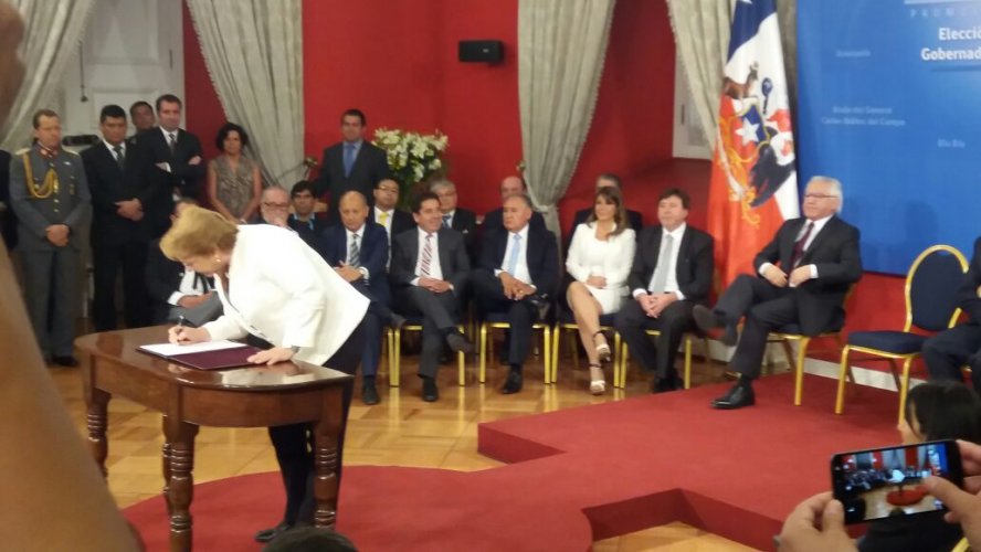 Destacan Reforma Constitucional que crea cargo de Gobernador Regional