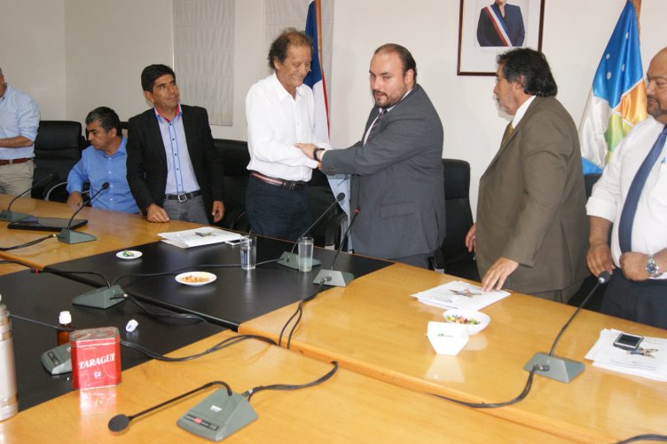 Edificio consistorial recibirá recursos del GORE por más de $1.000 millones para que se reactiven las obras